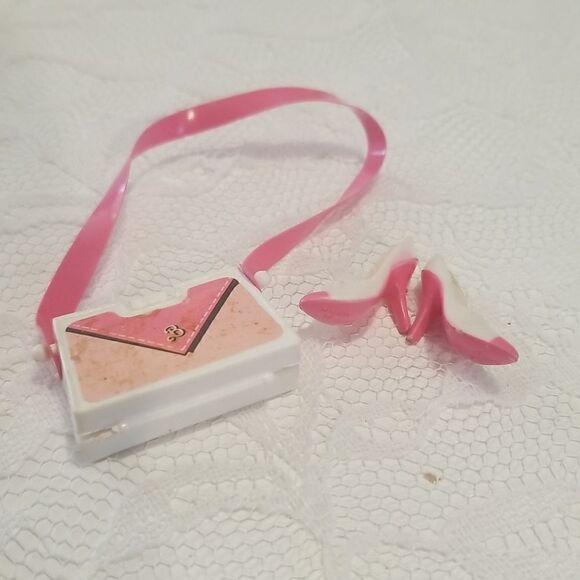 Vintage Barbie Shoes and bag pink - Picture 4 of 9